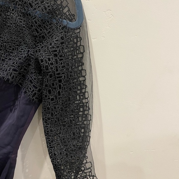 Lela Rose Women's Purple Viscose Sheer Embroidered Midi Dress Size 8 - Picture 3 of 9